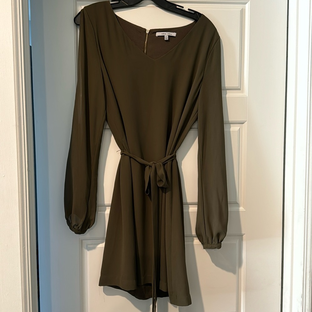 Army green long sleeve mid dress.